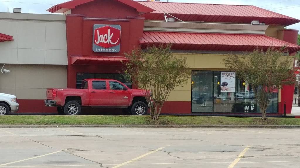 Jack in the Box | restaurant | 2209 TX-71, Columbus, TX 78934, USA | 8325038867 OR +1 832-503-8867