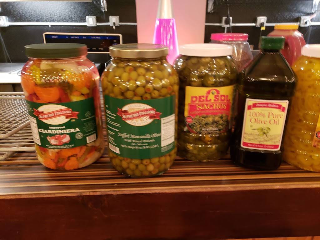 Lloyds Tasty Sandwiches | restaurant | 7512 Grandview Ave, Arvada, CO 80002, USA | 3034635804 OR +1 303-463-5804