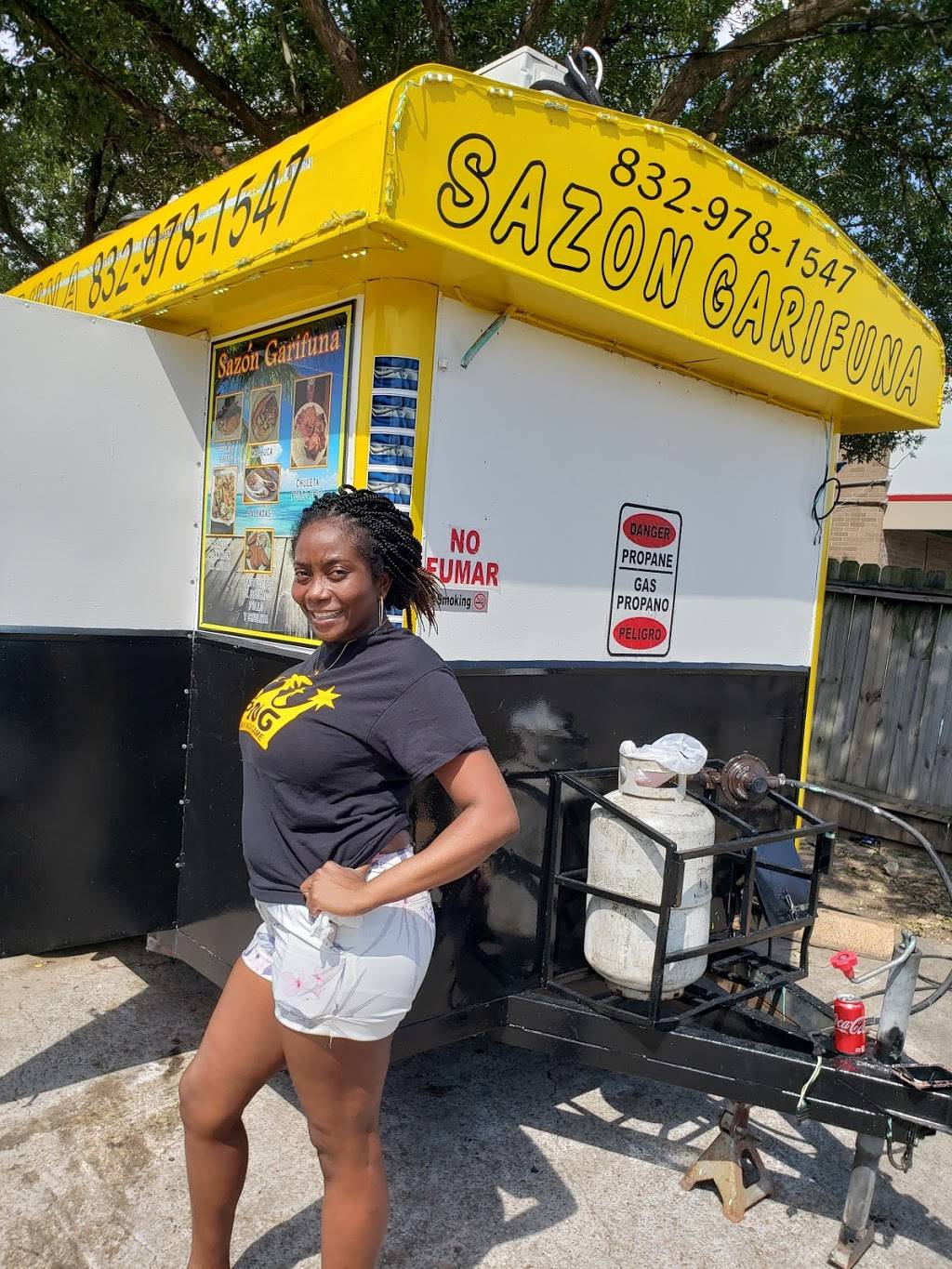 Sazón garifuna | restaurant | 8700 S Braeswood Blvd, Houston, TX 77031, USA | 8329781547 OR +1 832-978-1547