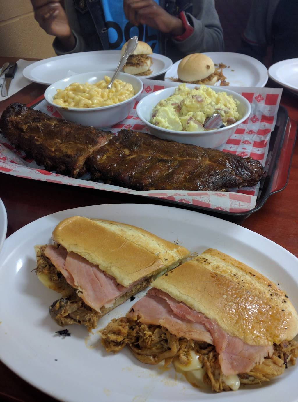 KC Baby Back Ribs | restaurant | 204 S Broadway, Oak Grove, MO 64075, USA | 8166903300 OR +1 816-690-3300