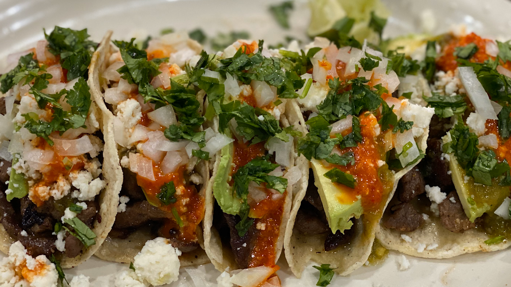 Gabriels Restaurant & Bar | restaurant | 1270 Giles Rd, El Paso, TX 79915, USA | 9155919800 OR +1 915-591-9800