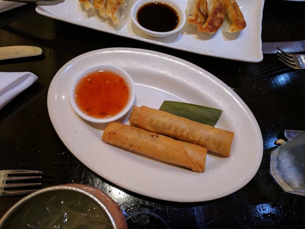 Wild Ginger Great Neck | restaurant | 3305, 48 Great Neck Rd, Great Neck, NY 11021, USA | 5164878288 OR +1 516-487-8288