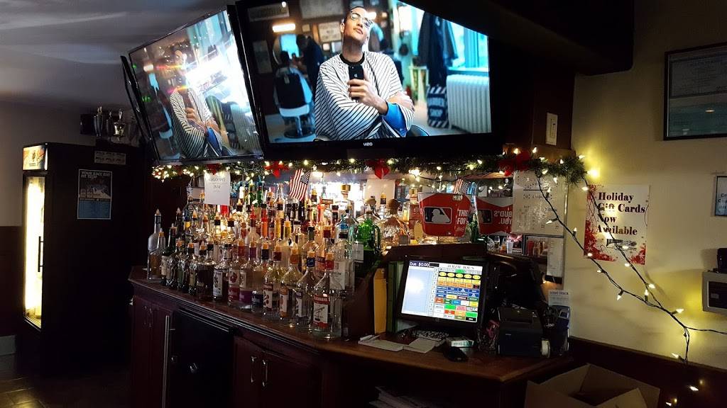 Jerzie Joes Sports Bar & Grill | restaurant | 202 Newell St, Southington, CT 06489, USA | 8606210025 OR +1 860-621-0025