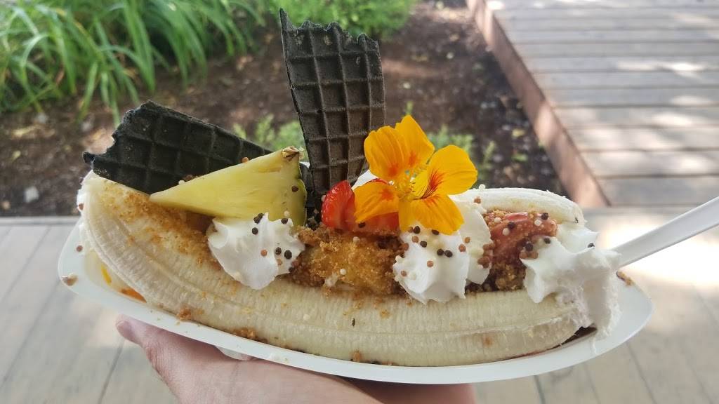 Le berlingot | restaurant | 218 Boulevard Sainte-Rose, Laval, QC H7L 1L6, Canada | 4509371180 OR +1 450-937-1180