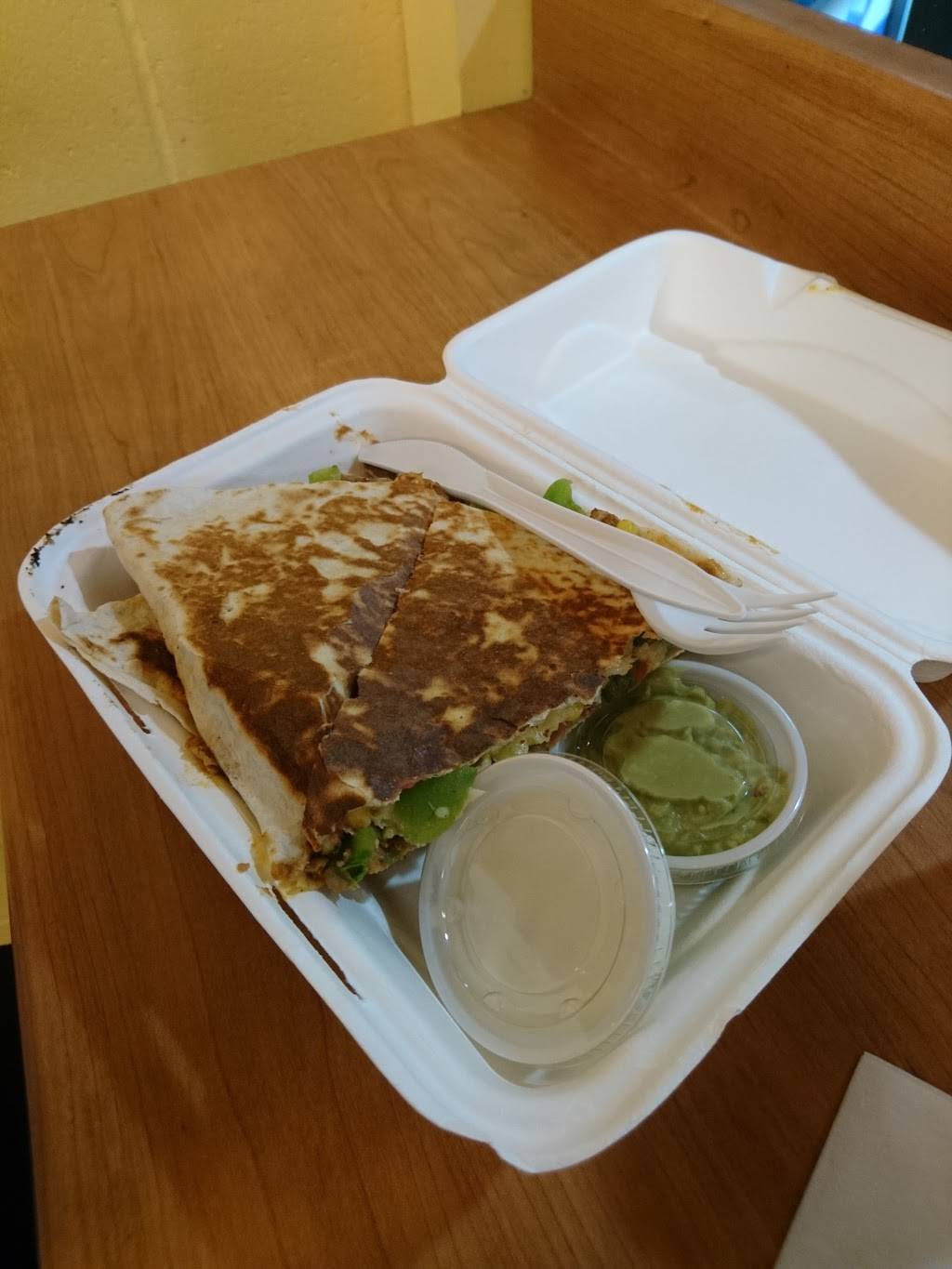 Holy Guacamole | restaurant | 1120 Victoria St N, Kitchener, ON N2B 3T2, Canada | 5195840814 OR +1 519-584-0814