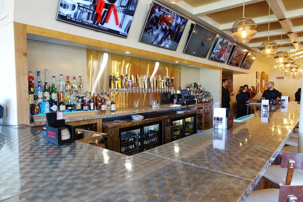 Roosters Southern Kitchen | restaurant | 804 S Croatan Hwy, Kill Devil Hills, NC 27948, USA | 2524414594 OR +1 252-441-4594