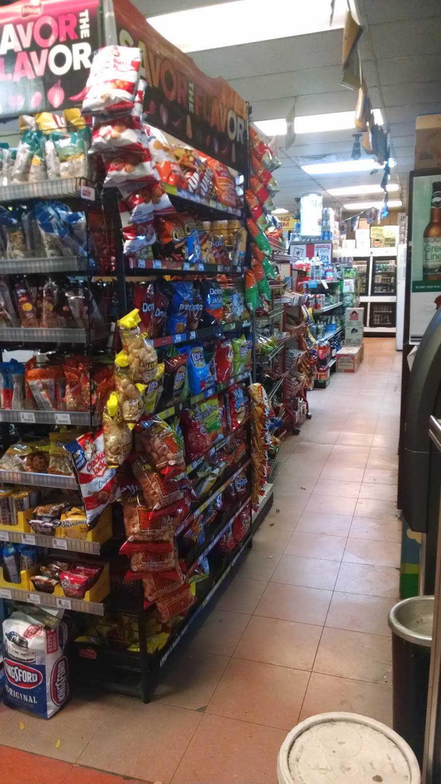 Johnny Os Hot Dogs | restaurant | 3465 S Morgan St, Chicago, IL 60608, USA | 7739271011 OR +1 773-927-1011