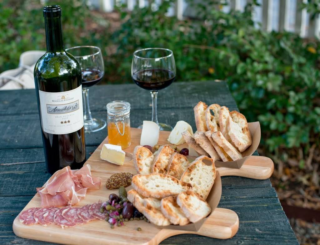 Roost Beer Garden | meal takeaway | 2000 Fearrington Village Center, 270 Market Street, Pittsboro, NC 27312, USA | 9195421239 OR +1 919-542-1239