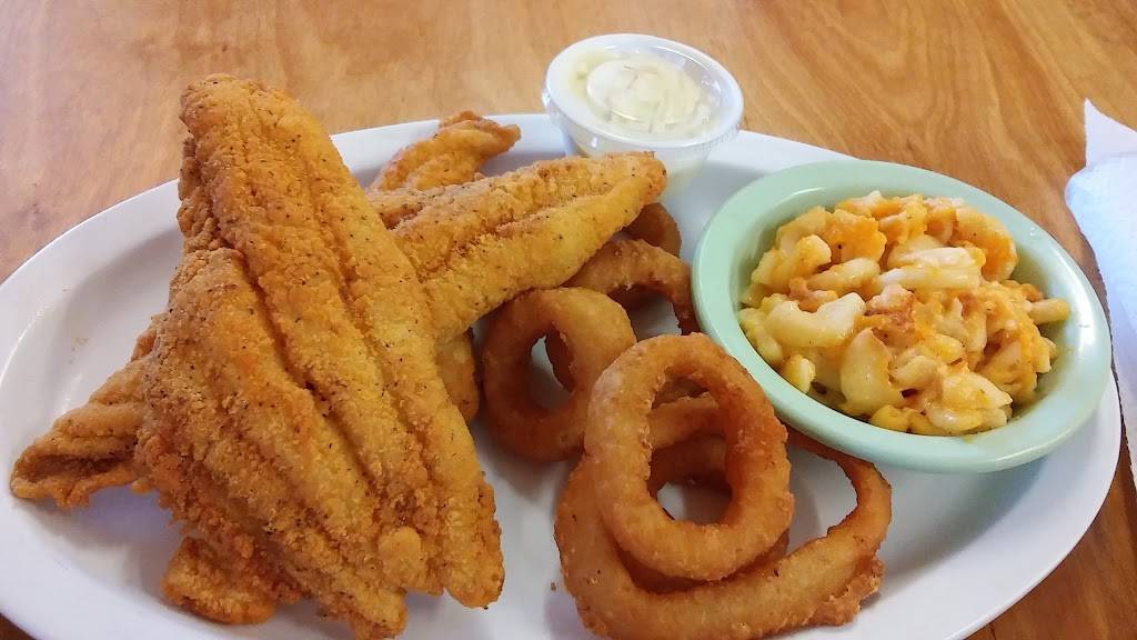 Big Deddys Wings & BBQ | restaurant | 385 Old Coal City Rd, Pell City, AL 35125, USA | 2058841070 OR +1 205-884-1070