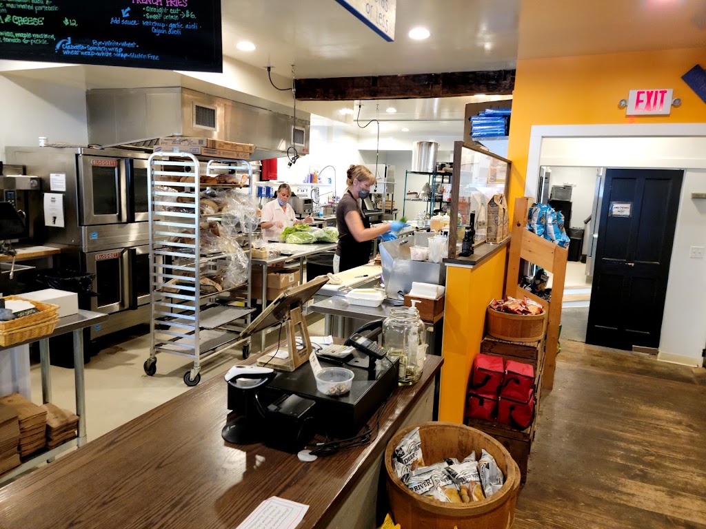 Warren Store | restaurant | 284 Main St, Warren, VT 05674, USA | 8024963864 OR +1 802-496-3864