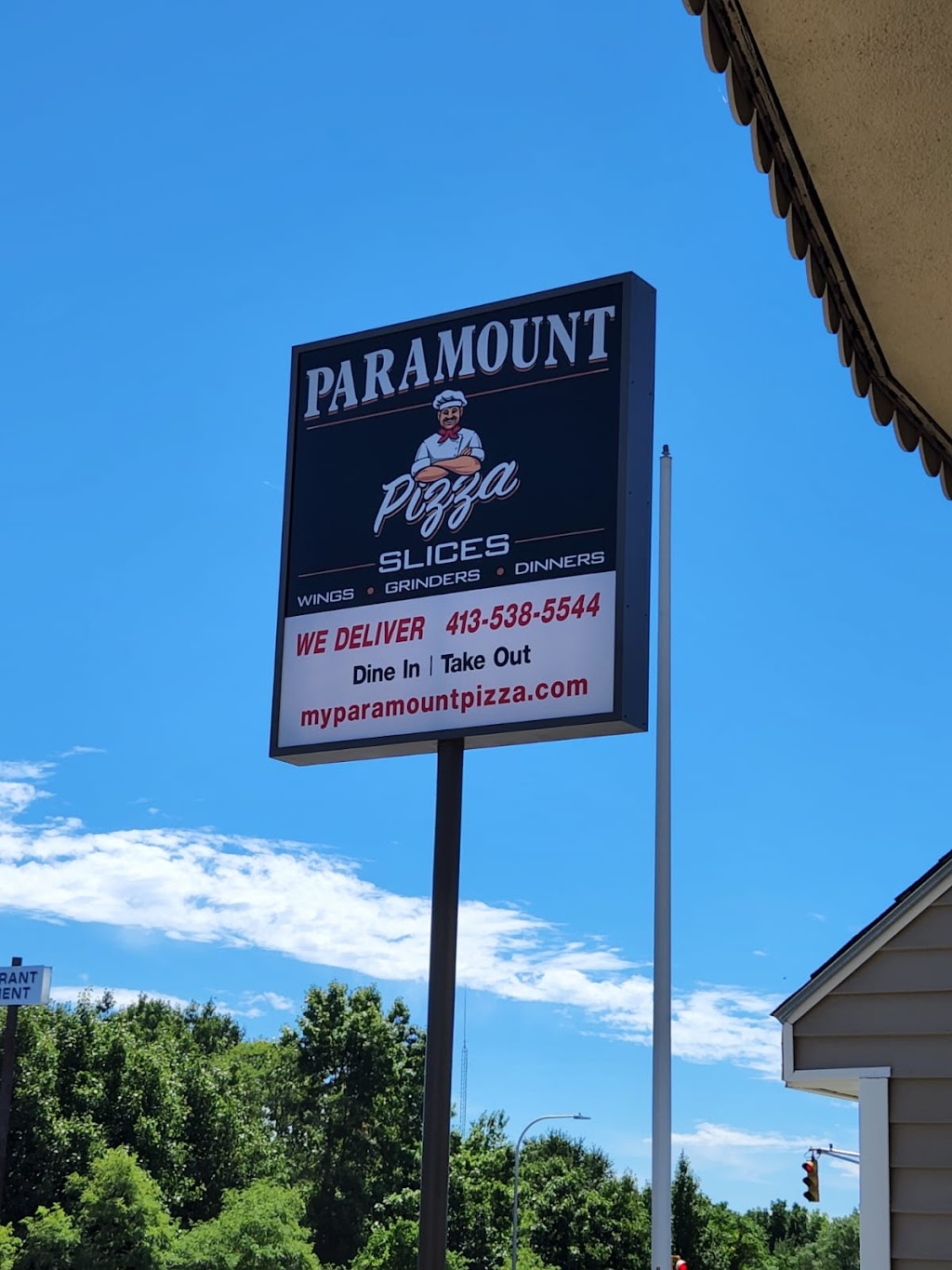 paramount pizza slices holyoke ma | meal delivery | 2287 Northampton St, Holyoke, MA 01040, USA | 4135385544 OR +1 413-538-5544