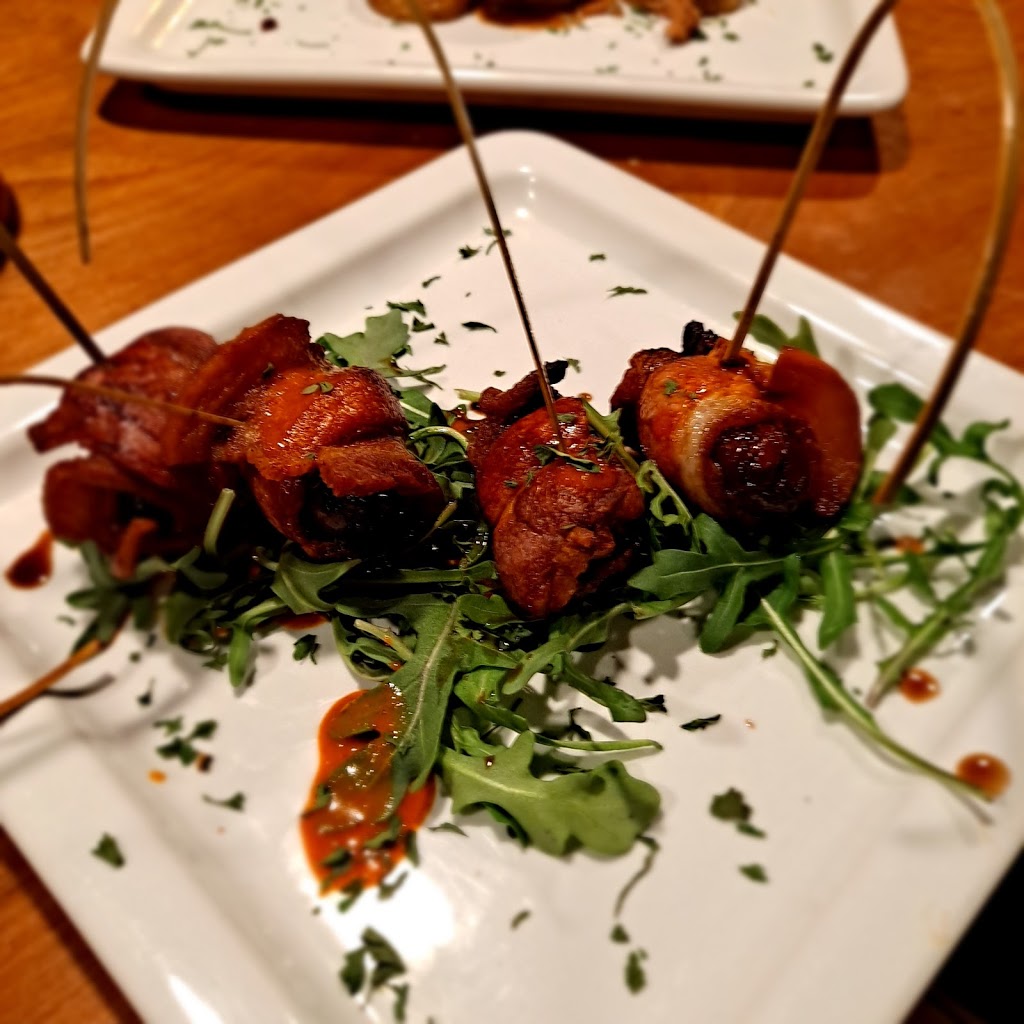 Little Madrid Tapas-Café | restaurant | 5661 N Clark St, Chicago, IL 60660, USA | 3129730462 OR +1 312-973-0462