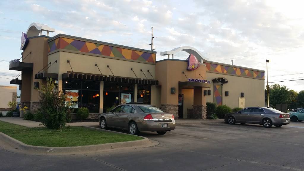 Taco Bell | meal takeaway | 901 N Main St, Miami, OK 74354, USA | 9185429020 OR +1 918-542-9020