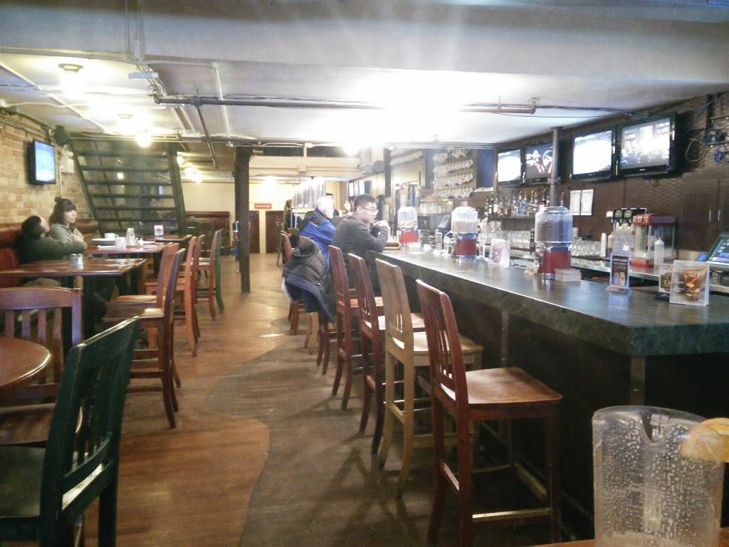 The Lion Brewery Restaurant | restaurant | 59 King St N, Waterloo, ON N2J 2X2, Canada | 5198863350 OR +1 519-886-3350