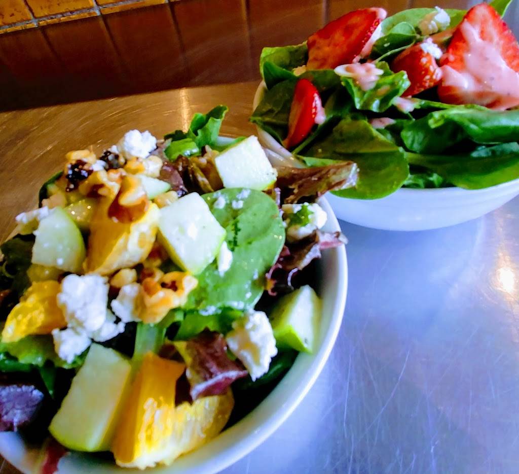 Matinas at Matteos | restaurant | 125 E Main St, Welland, ON L3V 3W5, Canada | 2898234666 OR +1 289-823-4666