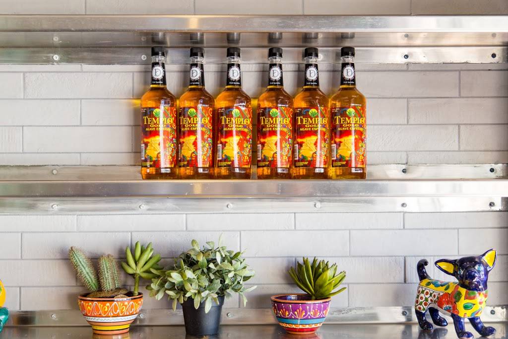 Huahuas Taqueria | restaurant | 1211 Lincoln Rd, Miami Beach, FL 33139, USA | 3055348226 OR +1 305-534-8226