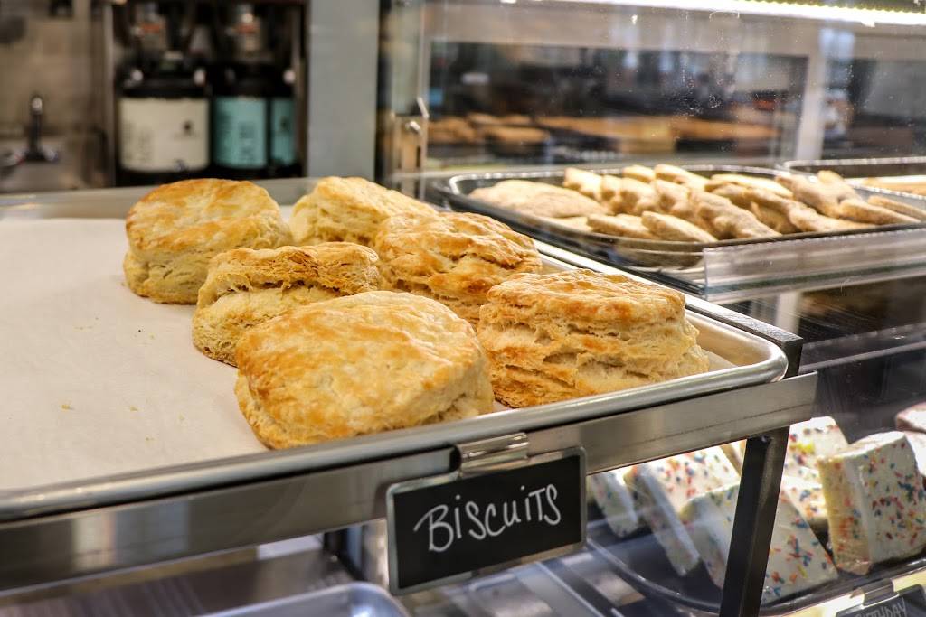 Crestline Bagel Company | restaurant | 5230, 4117 Crosshaven Dr, Vestavia Hills, AL 35243, USA | 2054074583 OR +1 205-407-4583