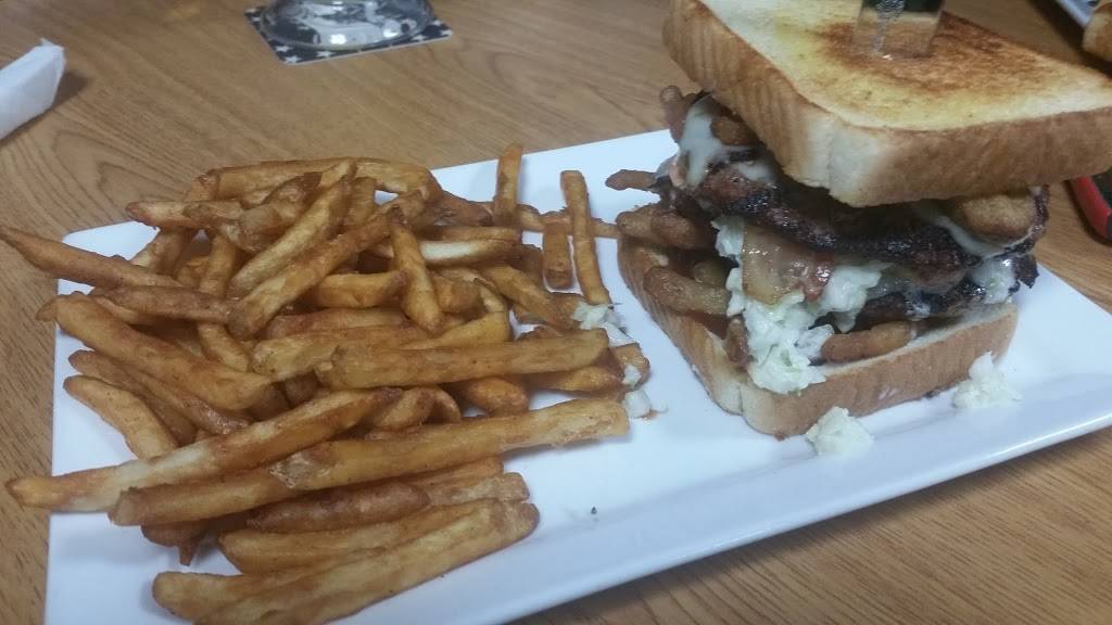 Ziggys Pub | restaurant | 16 W Main St, Poseyville, IN 47633, USA | 8128742170 OR +1 812-874-2170