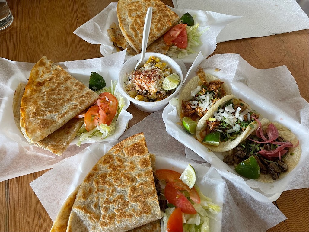 Tacos Chiwas | restaurant | 127 W Main St, Mesa, AZ 85201, USA | 4805907163 OR +1 480-590-7163