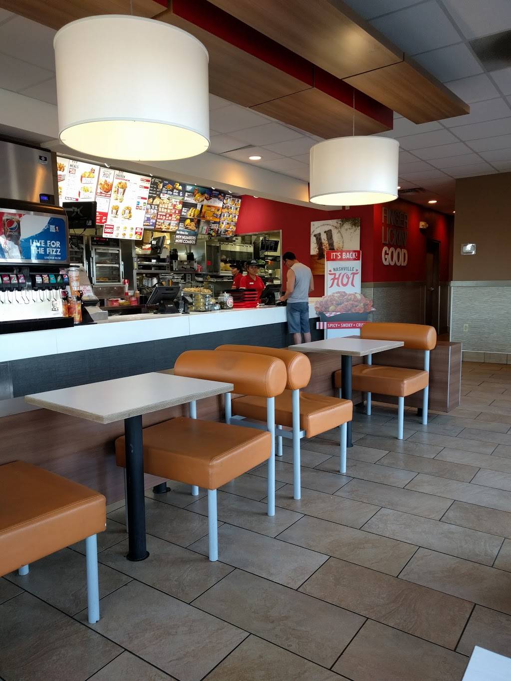 KFC | restaurant | 4401 Shawnee Dr, Kansas City, KS 66106, USA | 9132367590 OR +1 913-236-7590