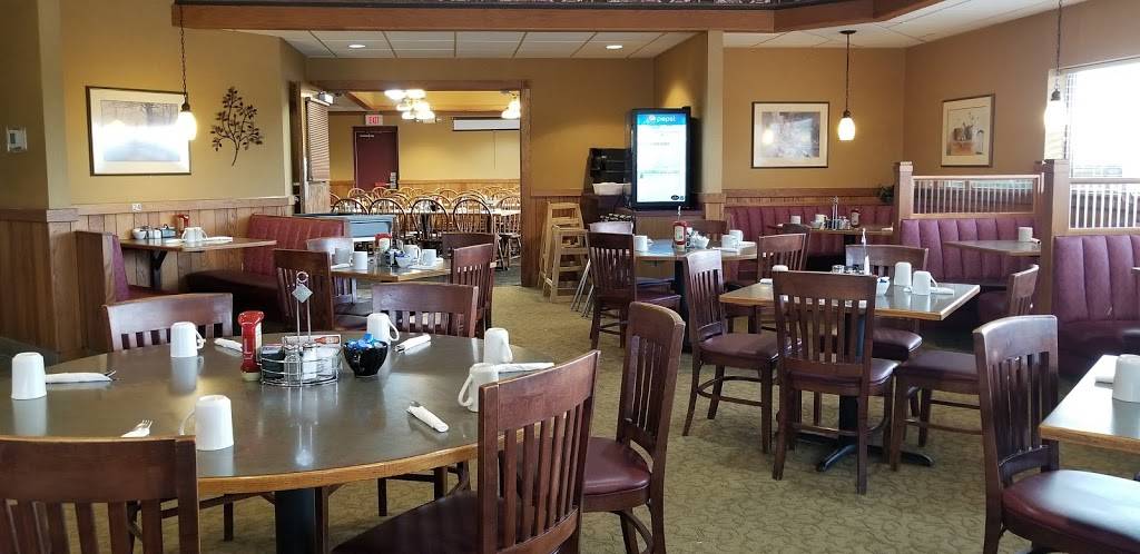 Cadott Family Restaurant | restaurant | 641 WI-27, Cadott, WI 54727, USA | 7159780027 OR +1 715-978-0027
