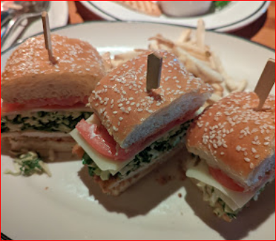 Hillstone Restaurant Montgomery | restaurant | 55 Francisco St, San Francisco, CA 94133, USA | 4153929280 OR +1 415-392-9280