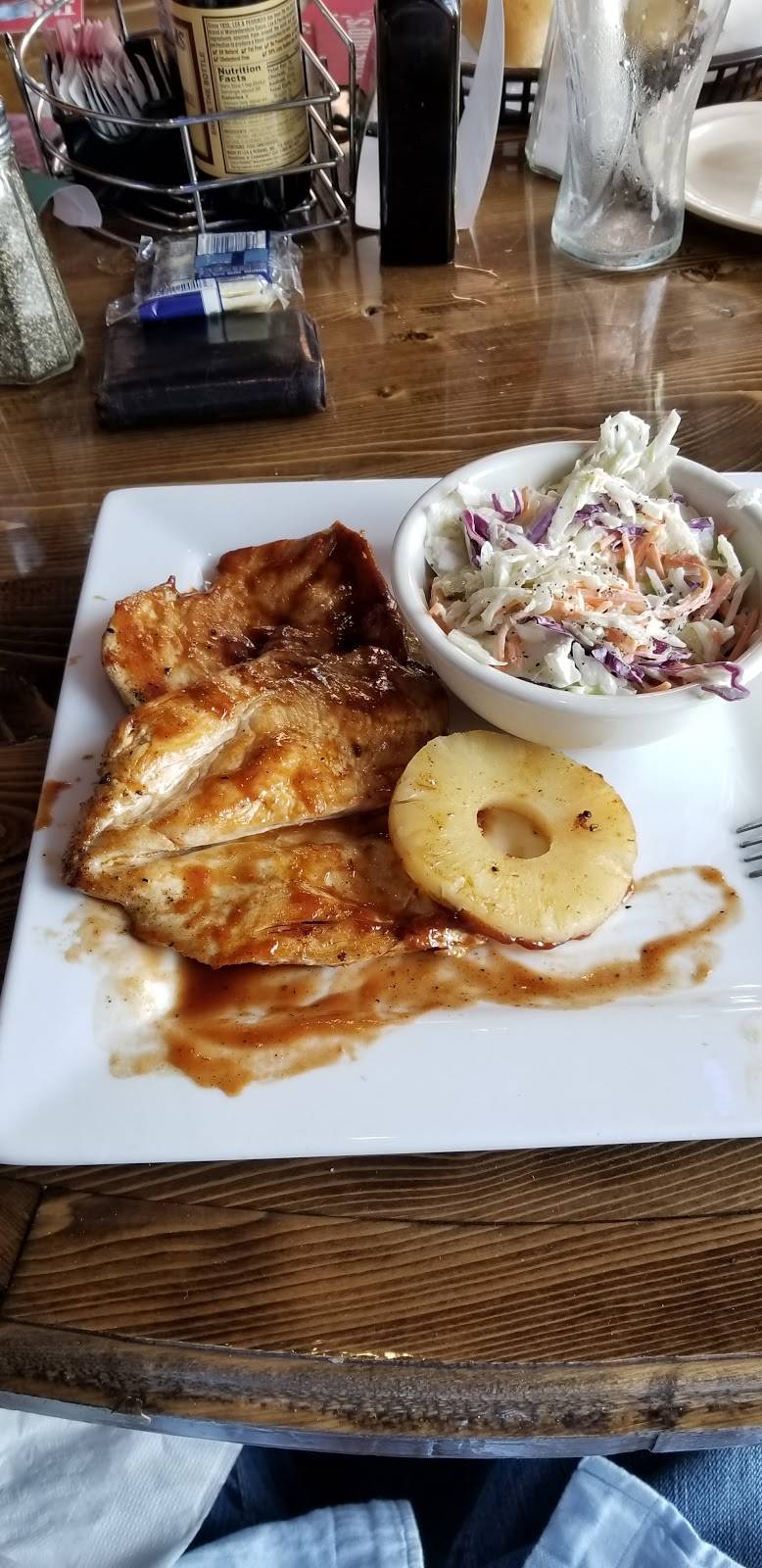 Black Stallion Steak House | restaurant | 202 Will Walker Ln, Columbia, KY 42728, USA | 2703801800 OR +1 270-380-1800