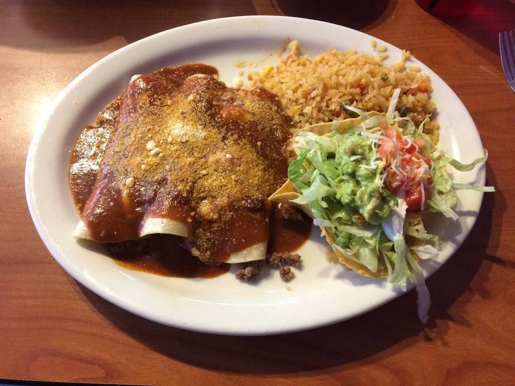 Ricos Mex Mex Grill | restaurant | 3770 Southside Dr, Acworth, GA 30101, USA | 7709179791 OR +1 770-917-9791