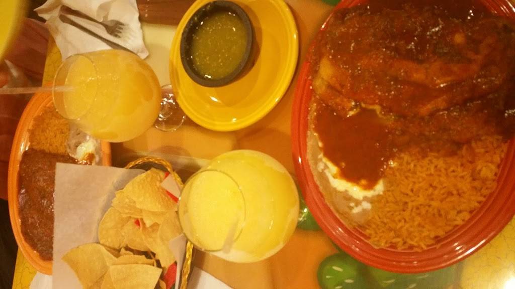 Carlitos Mexican Restaurant | restaurant | 467 Greenbrier Vally Mall Dr, Lewisburg, WV 24901, USA | 3046453891 OR +1 304-645-3891