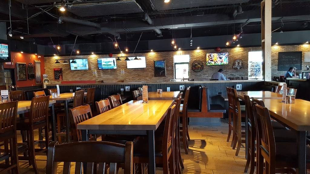 Mustang Sallys | restaurant | 99 Belmont Dr, London, ON N6J 4K2, Canada | 5196497688 OR +1 519-649-7688