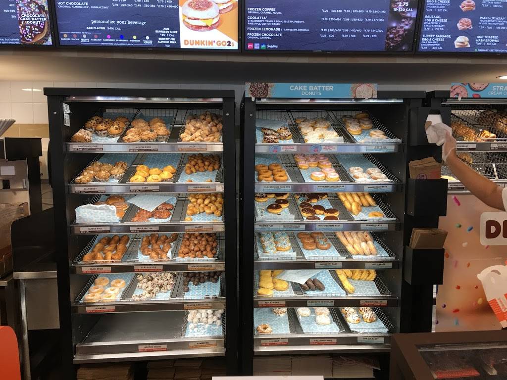 Dunkin Donuts | cafe | 420 Newbridge Rd, Hicksville, NY 11801, USA | 5169350088 OR +1 516-935-0088