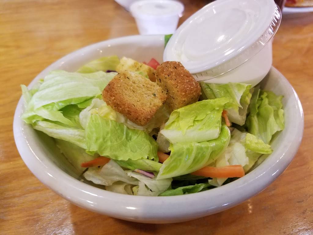 Tanks Pizza | restaurant | 902 N New Braunfels Ave, San Antonio, TX 78202, USA | 2103209224 OR +1 210-320-9224