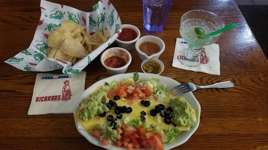 Ricardos Mexican Restaurant | restaurant | 5629 E 41st St, Tulsa, OK 74135, USA | 9186222668 OR +1 918-622-2668