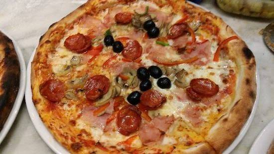 Ameci Pizza Kitchen @ Catering | meal delivery | 15615 Ventura Blvd, Encino, CA 91436, USA | 8189060597 OR +1 818-906-0597