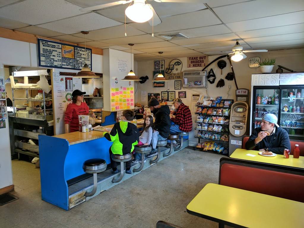 Abes Hot Dogs | restaurant | 315 S Mountain Blvd, Mountain Top, PA 18707, USA | 5704740388 OR +1 570-474-0388