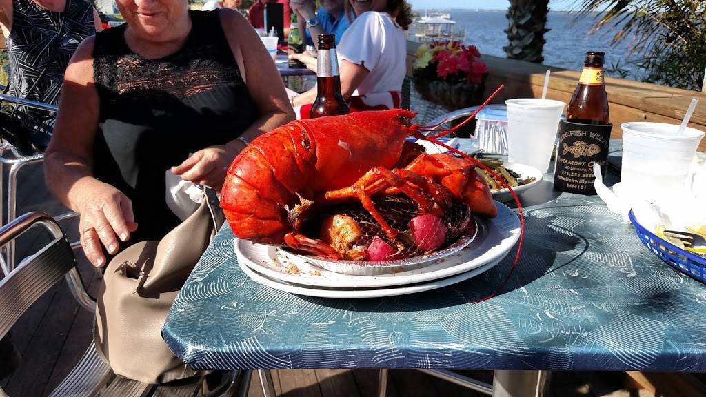 Bonefish Willys Riverfront Grille | restaurant | 2459 Pineapple Ave # B, Melbourne, FL 32935, USA | 3212538888 OR +1 321-253-8888