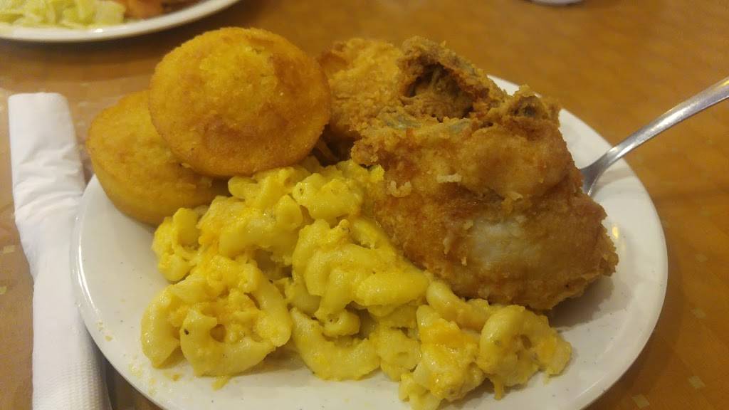 Green Tomato Buffet | restaurant | 1511 Woodruff Rd, Greenville, SC 29607, USA | 8642810377 OR +1 864-281-0377