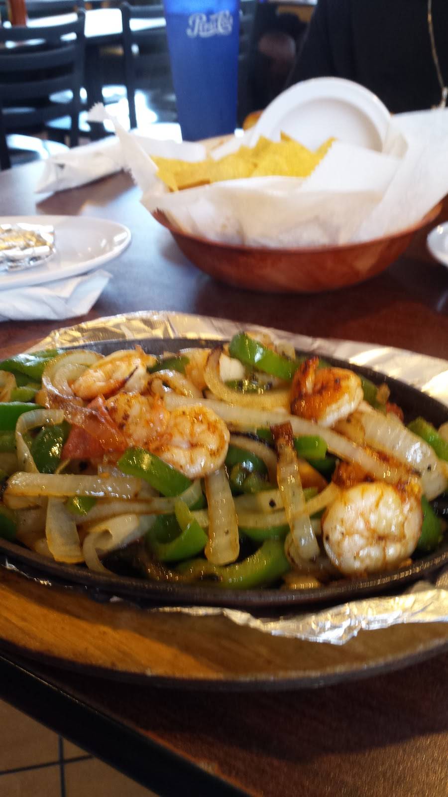 Riviera Maya Restaurant | restaurant | 2704 Corner Ct, Alton, IL 62002, USA | 6184655000 OR +1 618-465-5000