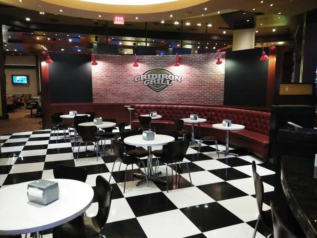 Gridiron Grill | restaurant | 11011 W Charleston Blvd, Las Vegas, NV 89135, USA | 7027977777 OR +1 702-797-7777