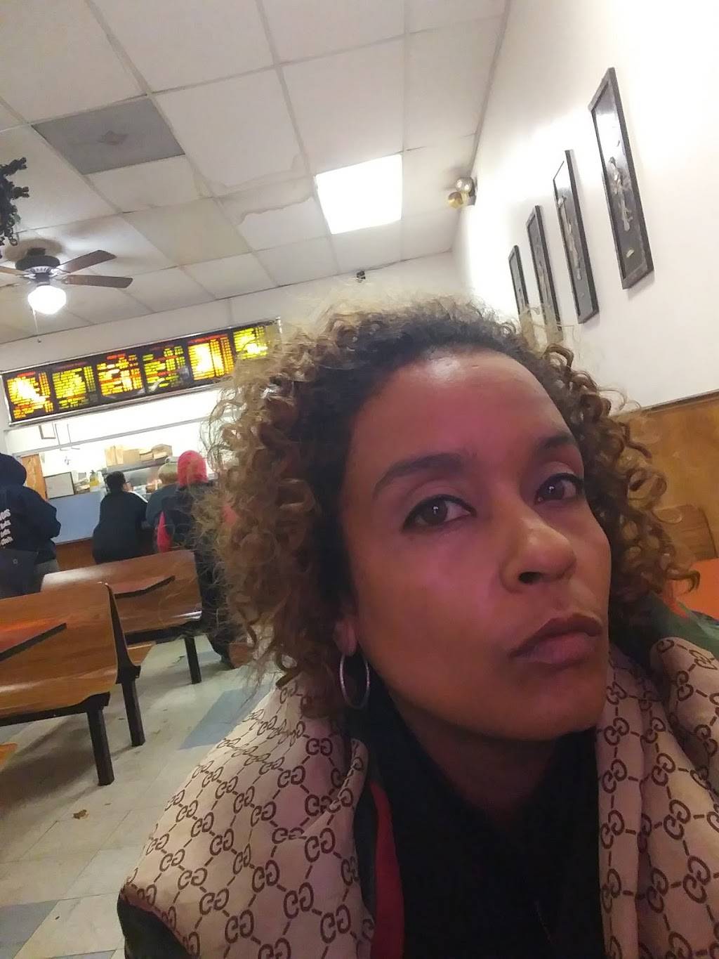 Hong Kong Express | restaurant | 2247 S Grand Blvd, St. Louis, MO 63104, USA | 3147719498 OR +1 314-771-9498