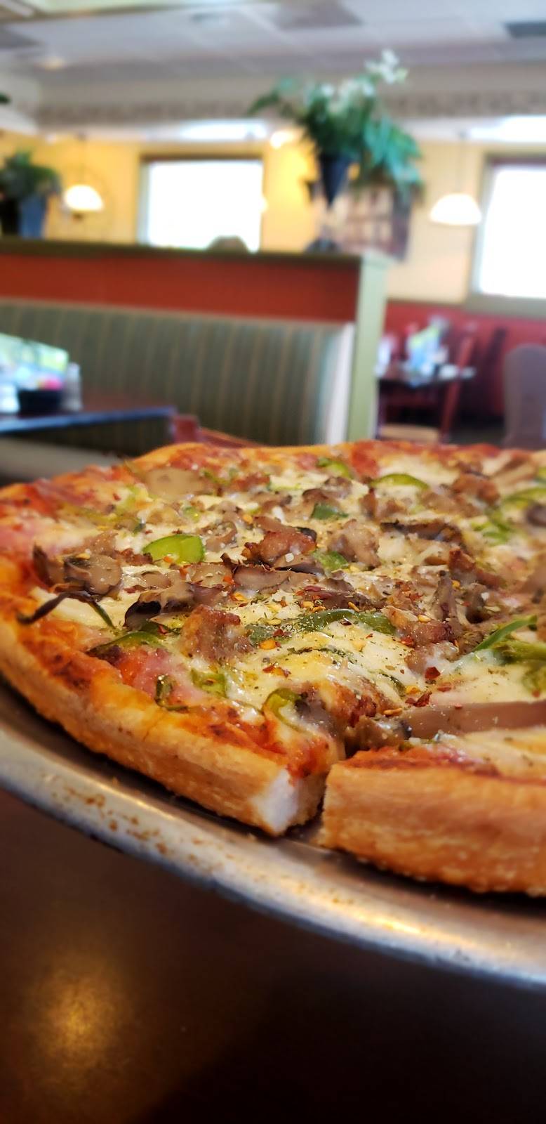 Queens Pizza & Restaurant | restaurant | 40949 US Hwy 19 N, Tarpon Springs, FL 34689, USA | 7279391791 OR +1 727-939-1791