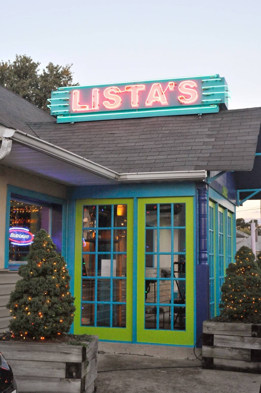 Listas Grill | restaurant | 2412 Mountain Rd, Pasadena, MD 21122, USA | 4104378999 OR +1 410-437-8999