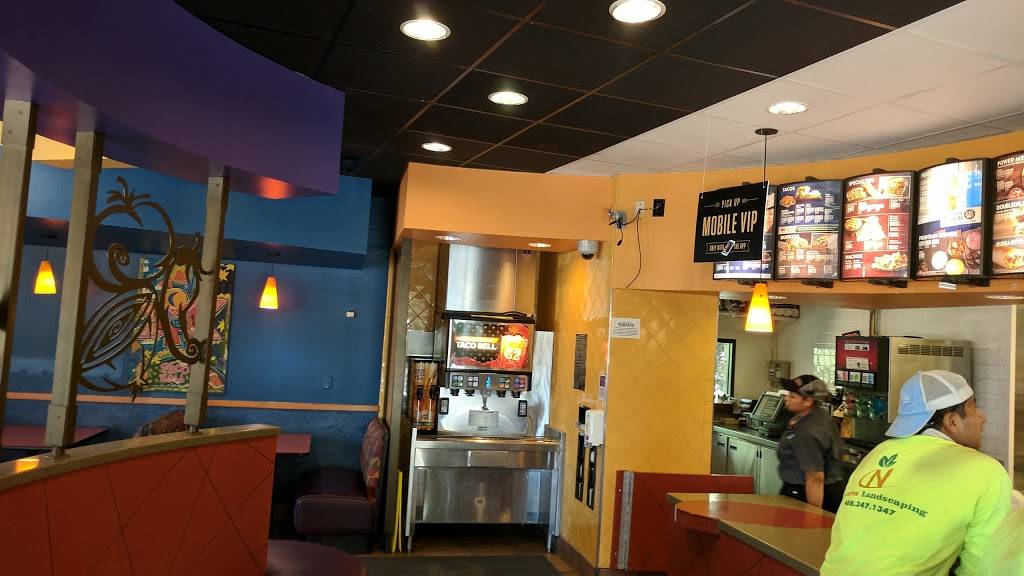 Taco Bell | meal takeaway | 991 W El Camino Real, Sunnyvale, CA 94087, USA | 4087394645 OR +1 408-739-4645