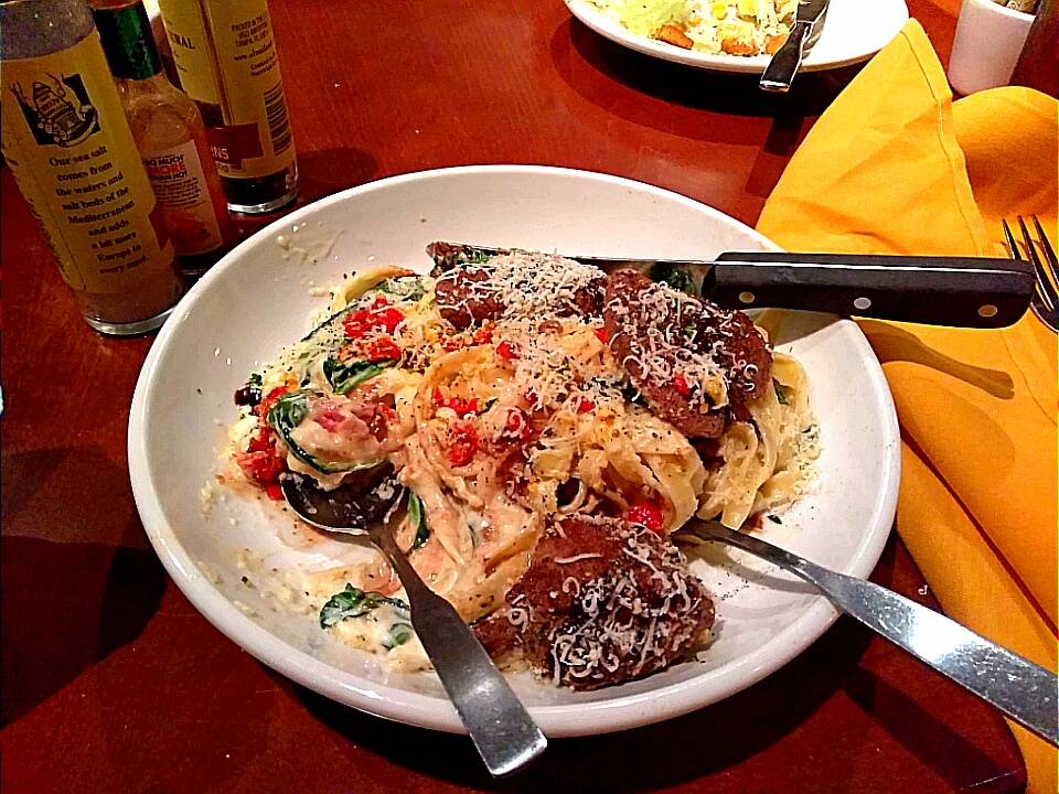 Olive Garden Italian Restaurant | meal takeaway | 3111 E Colonial Dr, Orlando, FL 32803, USA | 4078952932 OR +1 407-895-2932