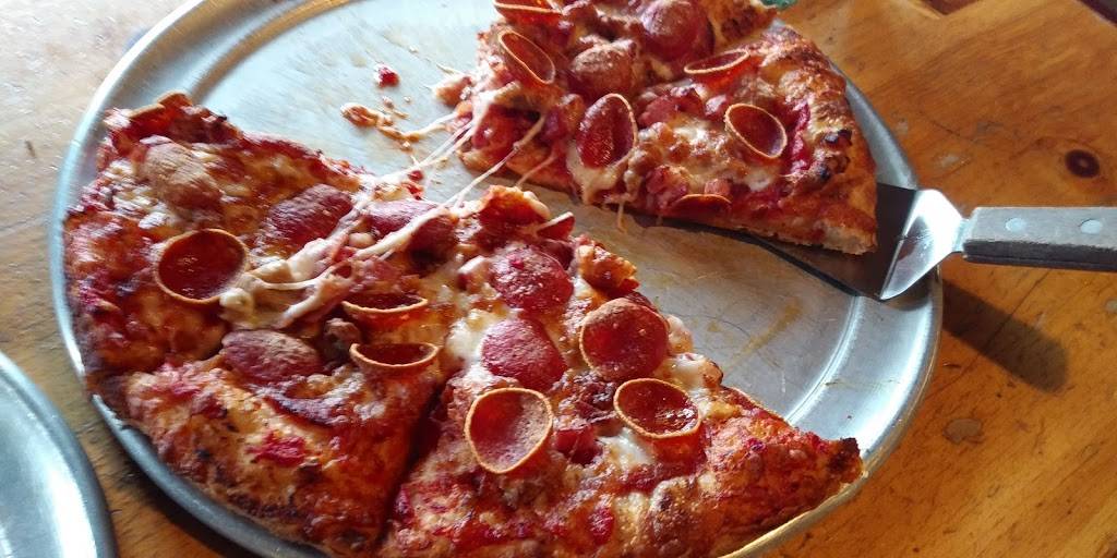 Caspers Pizza | restaurant | 23730 WA-3, Belfair, WA 98528, USA | 3602757427 OR +1 360-275-7427