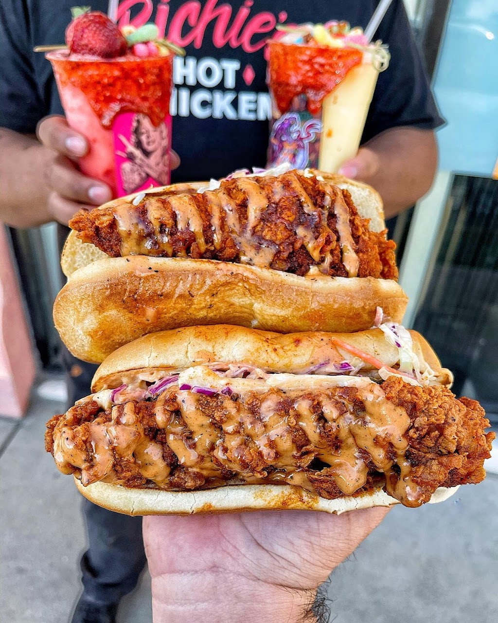 Richies Hot Chicken | meal takeaway | 1701H Truman St., San Fernando, CA 91340, USA | 5627357446 OR +1 562-735-7446