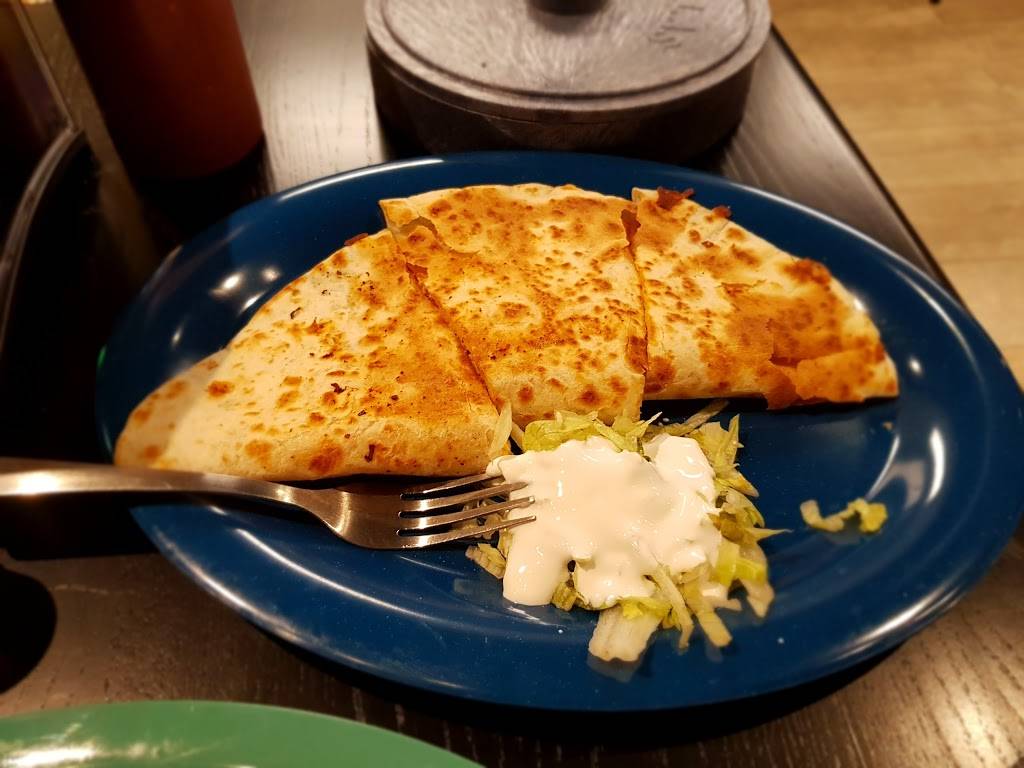 Burrito Express | restaurant | 220 Hawthorn Village Commons, Vernon Hills, IL 60061, USA | 2244244649 OR +1 224-424-4649