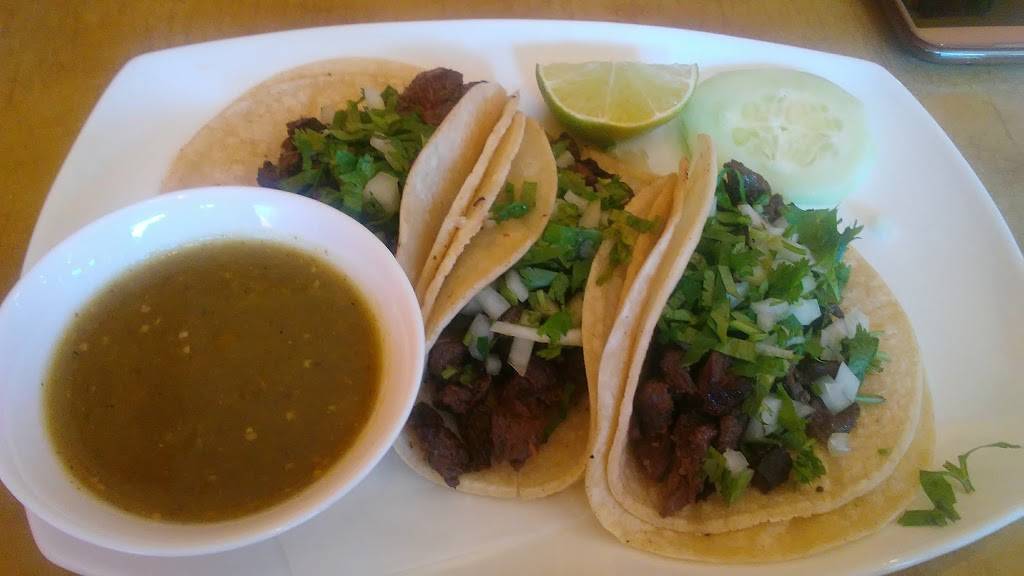 Bubbys Burritos | restaurant | 440 Jersey Ave, Jersey City, NJ 07302, USA | 2013337004 OR +1 201-333-7004