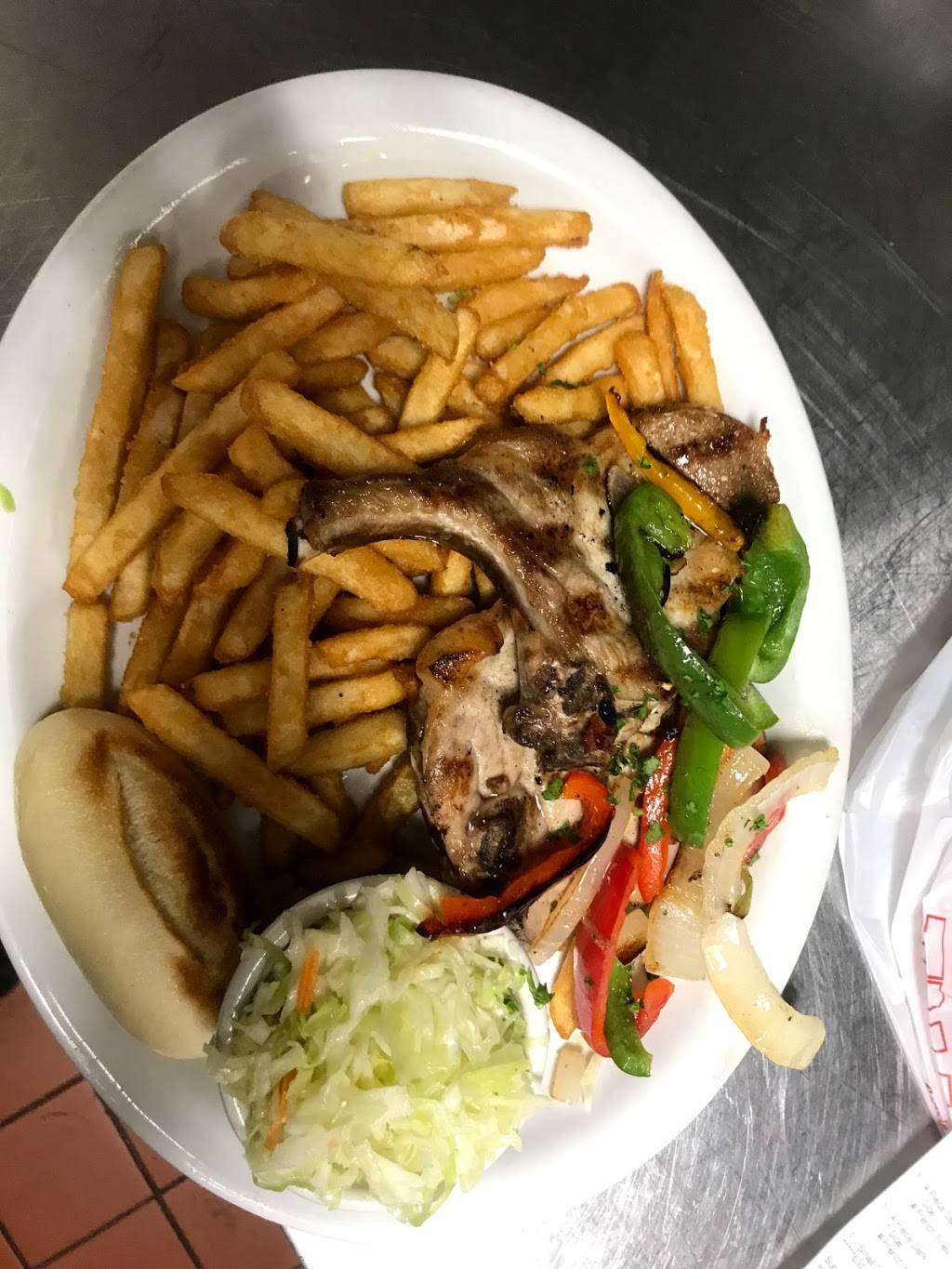 Michigan Diner | restaurant | 7435 Tecumseh Rd E, Windsor, ON N8T 1G2, Canada | 5199445111 OR +1 519-944-5111