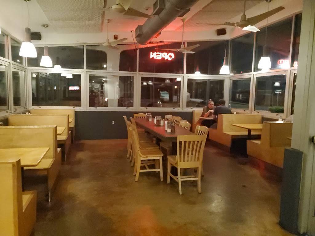 Fellinis Pizza | restaurant | 333 Commerce Dr, Decatur, GA 30030, USA | 4043700551 OR +1 404-370-0551